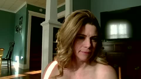 marilynmidas online show from June 16, 2026, 12:41 pm