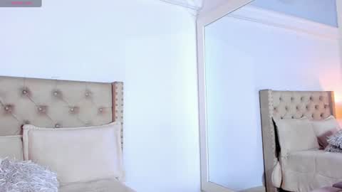 marilynrossy online show from July 31, 2026, 5:51 am