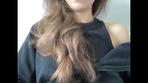 Snapshot of marinalovenow chatting on September 18, 2025, 10:28 am Marina online show from September 18, 2025, 10:28 am