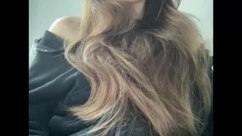 Snapshot of marinalovenow chatting on October 29, 2025, 7:21 am Marina online show from October 29, 2025, 7:21 am