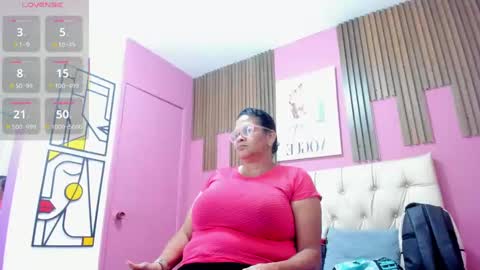 Snapshot of marinamilf chatting on October 12, 2025, 4:50 pm Marina  online show from October 12, 2025, 4:50 pm