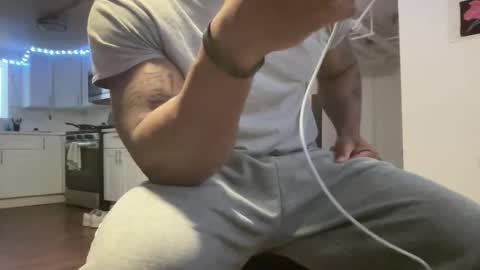 Snapshot of marineguyk19 chatting on December 5, 2025, 4:14 pm Z online show from December 5, 2025, 4:14 pm