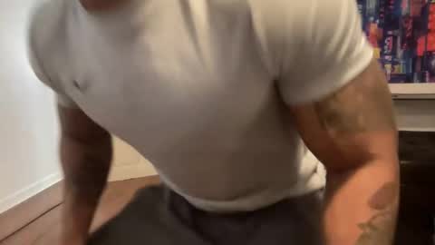 Snapshot of marineguyk19 chatting on January 14, 2026, 6:24 pm Z online show from January 14, 2026, 6:24 pm