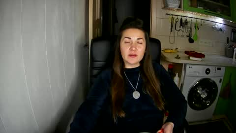 MarinettaQhot online show from December 29, 2024, 2:38 am
