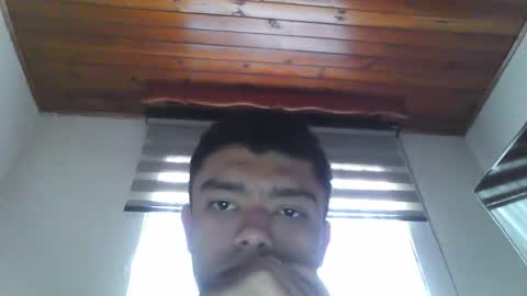 Snapshot of mario98e chatting on September 21, 2025, 10:33 pm mario98e online show from September 21, 2025, 10:33 pm