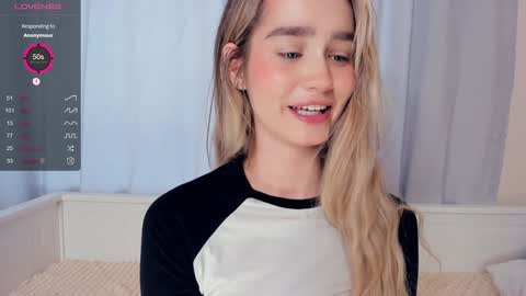 Alivia. online show from December 18, 2024, 9:14 am