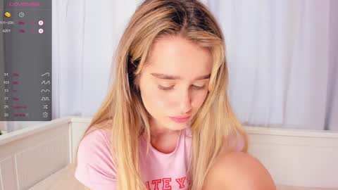 Alivia. online show from December 28, 2024, 9:20 am