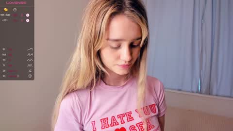 Alivia. online show from January 10, 2025, 9:23 am