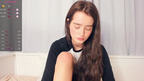 Alivia. online show from January 26, 2025, 12:11 pm
