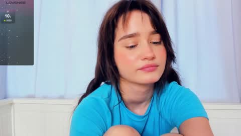 Alivia. online show from February 5, 2025, 9:46 am