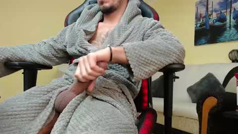 marioslim online show from December 27, 2024, 11:50 am