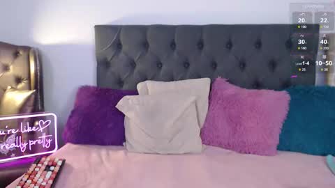 Paula Maria online show from May 9, 2026, 12:16 am