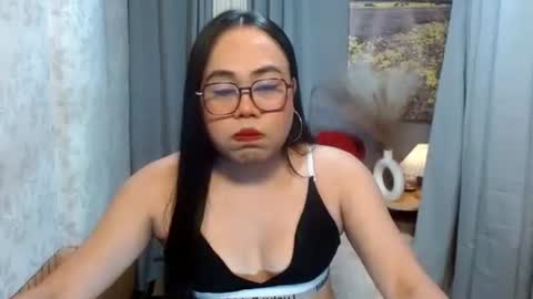 Snapshot of mariposa_911 chatting on February 23, 2026, 6:49 pm LEAH online show from February 23, 2026, 6:49 pm