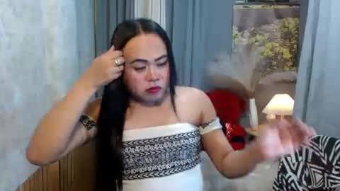 Snapshot of mariposa_911 chatting on March 16, 2026, 5:44 am LEAH online show from March 16, 2026, 5:44 am