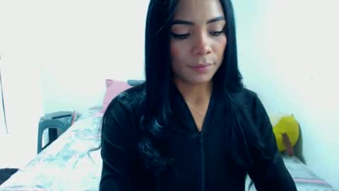 Snapshot of marisajara_ chatting on January 6, 2026, 7:28 pm marisa online show from January 6, 2026, 7:28 pm