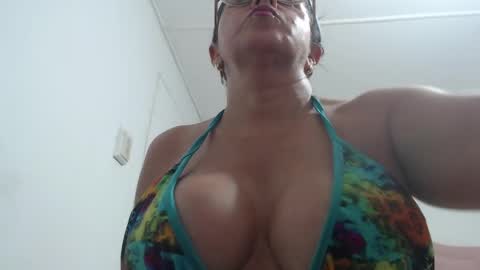 Snapshot of mariska_69 chatting on April 2, 2026, 12:30 am mariska_69 online show from April 2, 2026, 12:30 am