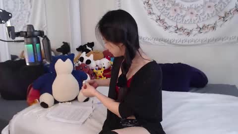 Snapshot of marissapeach chatting on June 8, 2026, 1:33 pm MarissaPeach online show from June 8, 2026, 1:33 pm