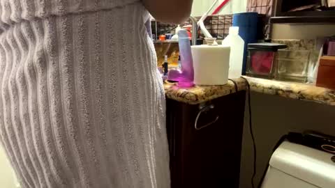 Snapshot of marissarae13 chatting on December 23, 2024, 6:44 am Marissa online show from December 23, 2024, 6:44 am