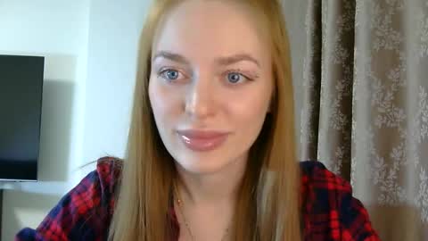 Snapshot of mariwell chatting on April 12, 2026, 8:25 pm mariwell online show from April 12, 2026, 8:25 pm