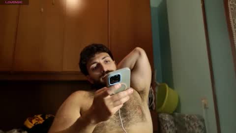 Snapshot of mark_ariete chatting on May 31, 2026, 9:27 pm mark_ariete online show from May 31, 2026, 9:27 pm