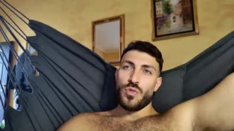 Snapshot of mark_ariete chatting on July 6, 2026, 2:47 pm mark_ariete online show from July 6, 2026, 2:47 pm