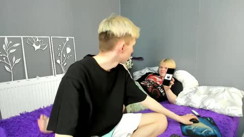 mark_brain online show from May 24, 2026, 12:21 pm