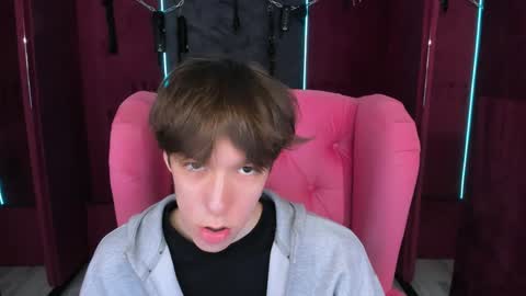 Mark online show from April 27, 2026, 9:51 am