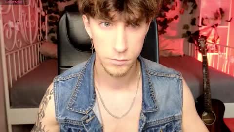 Snapshot of mark_caron chatting on October 23, 2025, 8:18 pm mark_caron online show from October 23, 2025, 8:18 pm