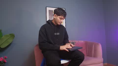 Snapshot of mark_evans1_ chatting on November 16, 2025, 2:44 pm mark_evans1_ online show from November 16, 2025, 2:44 pm