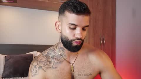 Mark online show from September 27, 2025, 12:04 am