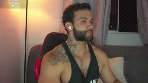 Snapshot of mark_hazze chatting on June 3, 2026, 11:54 pm Mark online show from June 3, 2026, 11:54 pm