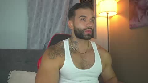 Snapshot of mark_hazze chatting on July 13, 2026, 1:08 am Mark online show from July 13, 2026, 1:08 am