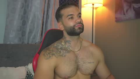 Snapshot of mark_hazze chatting on August 6, 2026, 11:39 pm Mark online show from August 6, 2026, 11:39 pm