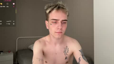 Snapshot of mark_lovrov chatting on March 23, 2026, 5:33 am Mark 3 online show from March 23, 2026, 5:33 am