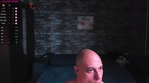 Mark online show from June 19, 2026, 4:06 am