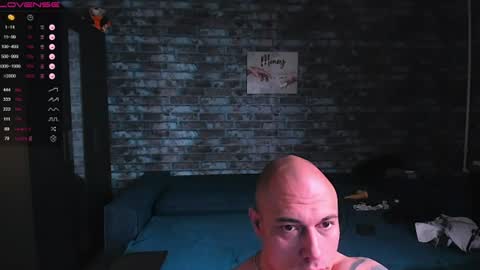 Snapshot of mark_normal chatting on July 31, 2026, 2:22 am Mark online show from July 31, 2026, 2:22 am