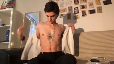 Mark online show from October 20, 2025, 6:03 am