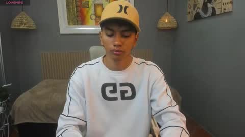 markbowie online show from September 20, 2025, 11:44 am