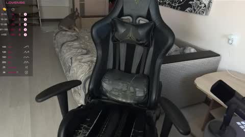 Mark online show from February 19, 2026, 2:35 pm