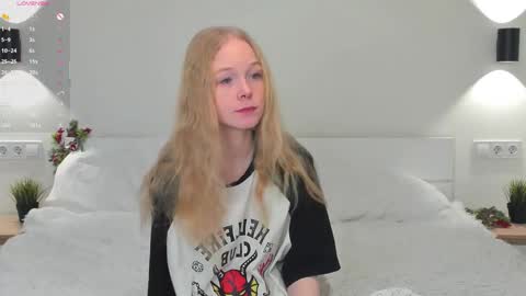 Snapshot of markettadeerman chatting on December 16, 2025, 4:17 am markettadeerman online show from December 16, 2025, 4:17 am