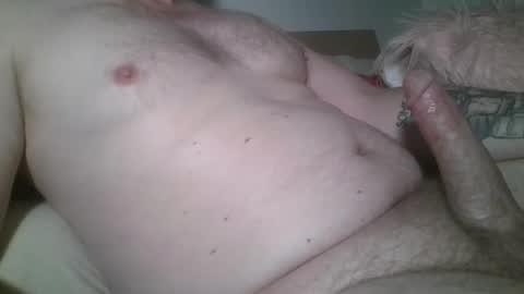 Snapshot of markinside chatting on April 3, 2026, 10:08 pm markinside online show from April 3, 2026, 10:08 pm