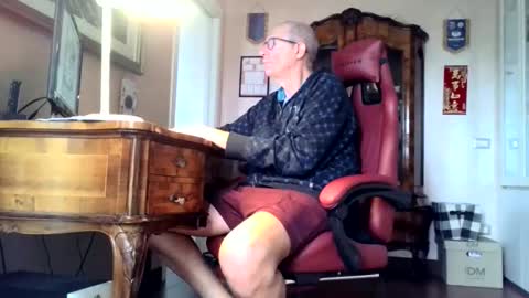 Snapshot of markmarkmark00 chatting on April 13, 2026, 9:26 am markmarkmark00 online show from April 13, 2026, 9:26 am