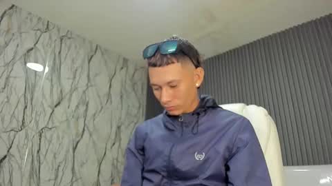 marks_sexy online show from November 5, 2025, 5:57 pm