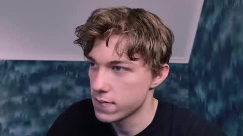 Snapshot of markshot_ chatting on November 1, 2025, 4:31 pm markshot_ online show from November 1, 2025, 4:31 pm