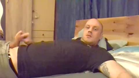 markus_7 online show from December 22, 2025, 4:48 pm