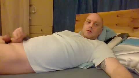 markus_7 online show from February 4, 2026, 4:46 pm