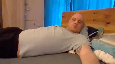 markus_7 online show from February 12, 2026, 7:58 am