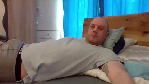 markus_7 online show from May 3, 2026, 11:27 am