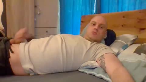 Snapshot of markus_7 chatting on May 16, 2026, 6:43 am markus_7 online show from May 16, 2026, 6:43 am