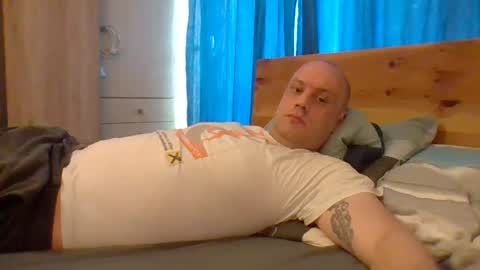 Snapshot of markus_7 chatting on June 21, 2026, 7:00 am markus_7 online show from June 21, 2026, 7:00 am